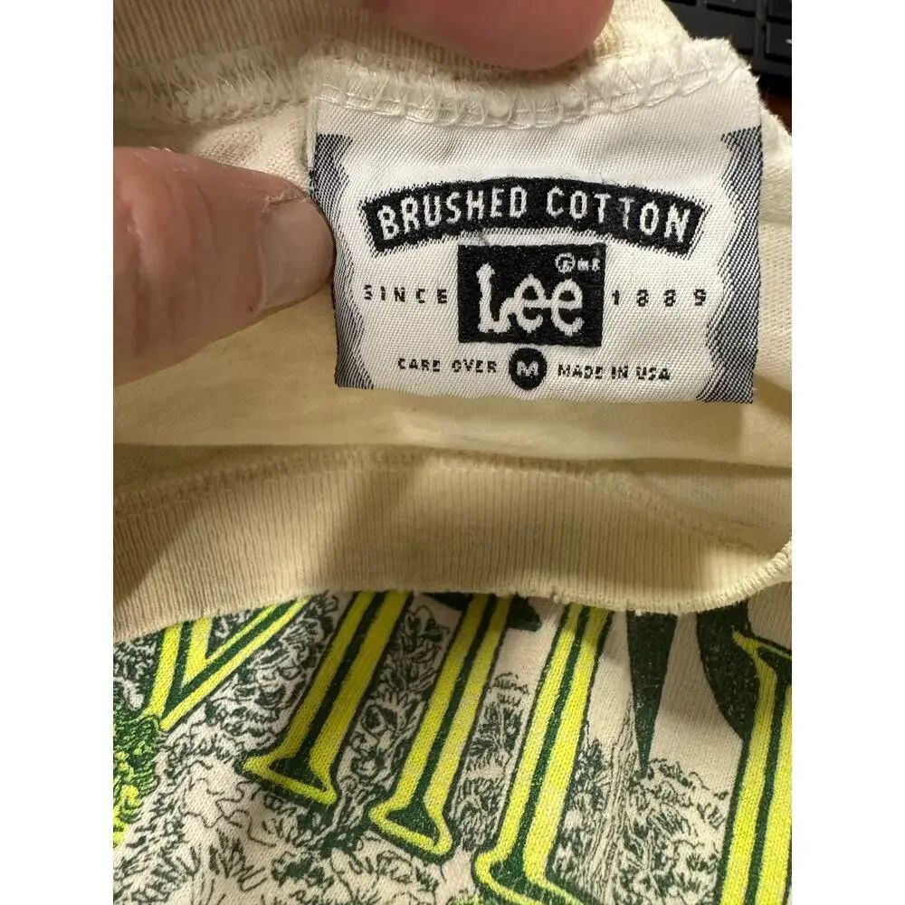 Vintage 1996 Lee USA Made Gring’s Mill Run Tee Fade Distressed Graphic - Picture 2 of 5